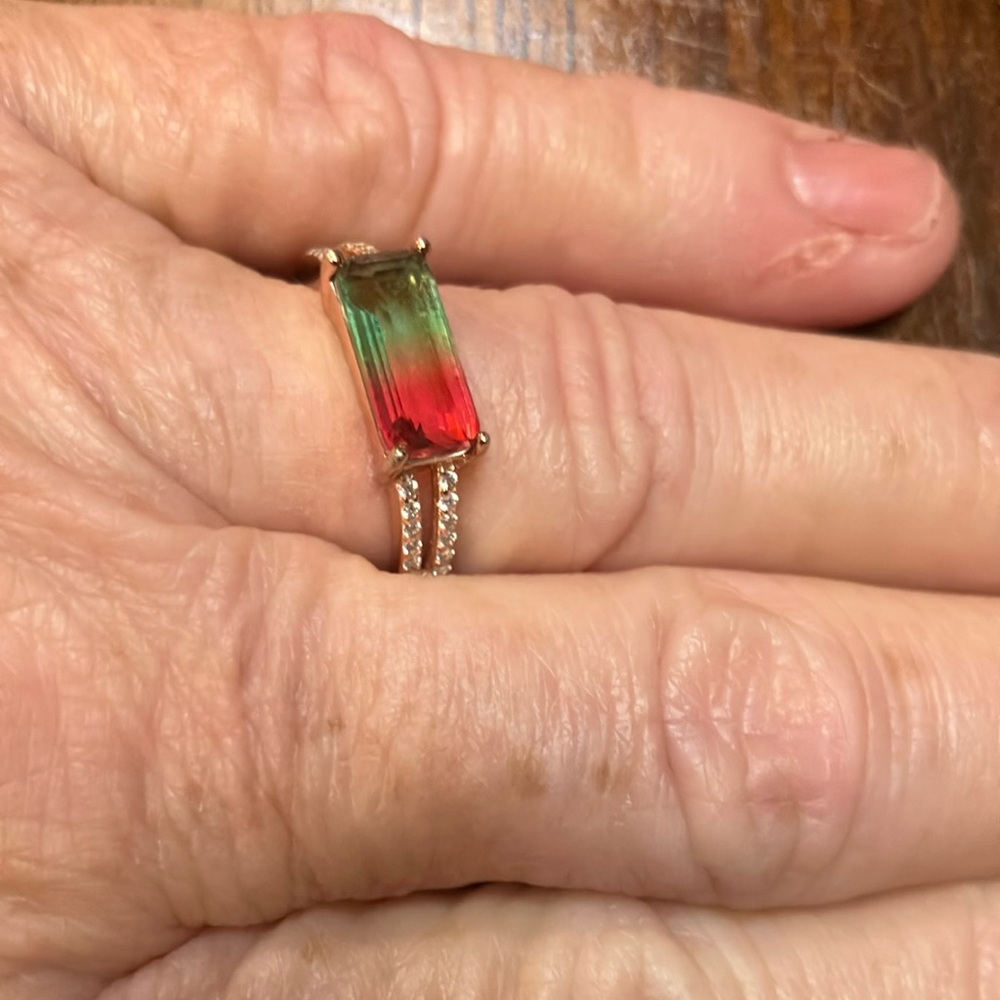 Red and Green Gemstone Ring with Textured Band